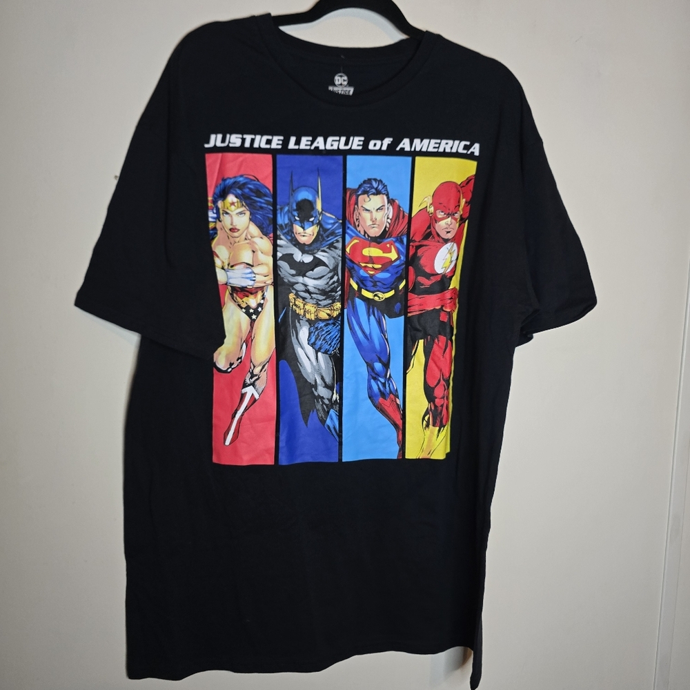Justice League DC Graphic Tee Mens xlt New With Tags
